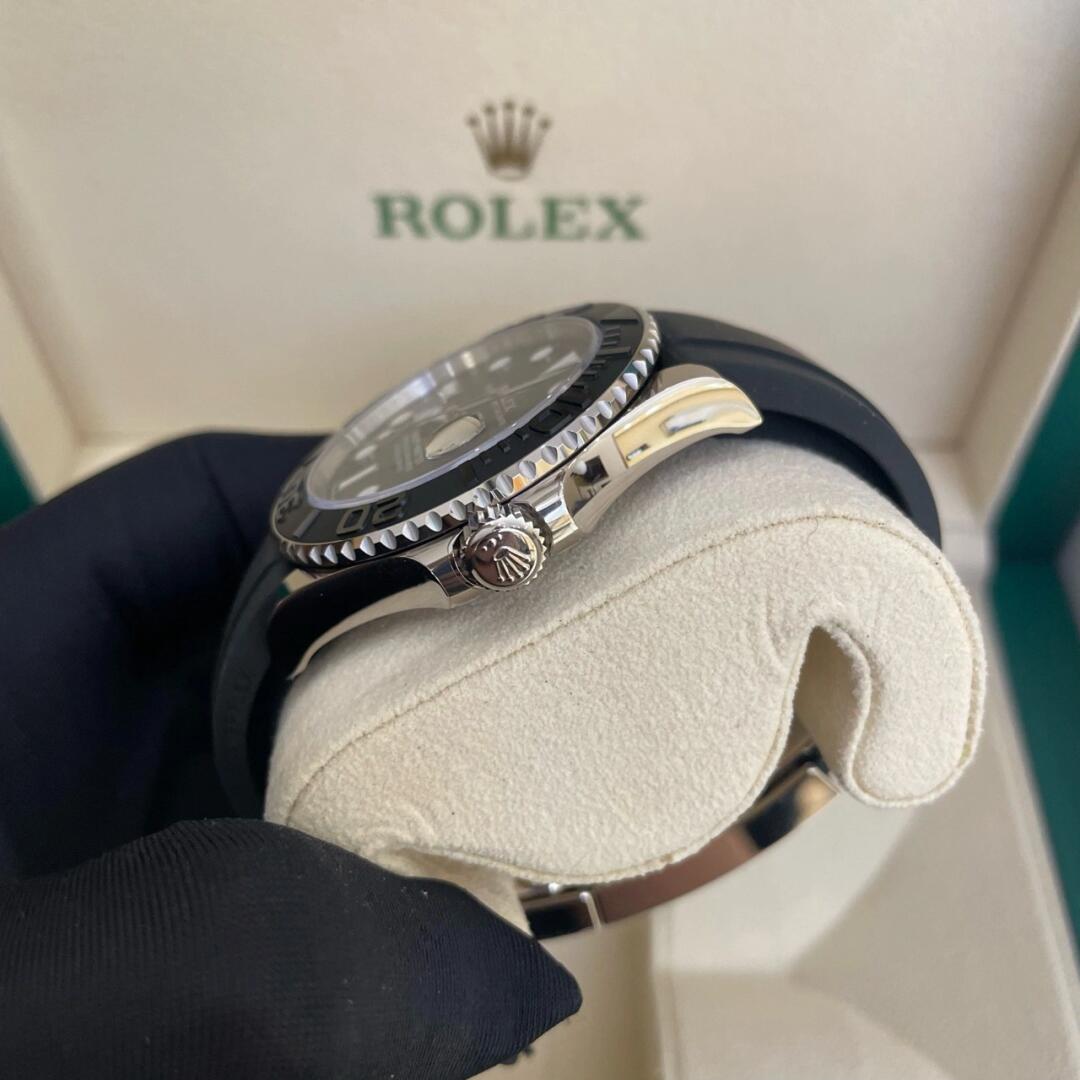 Rolex Yacht-Master Black Ceramic Bezel 42mm 226659-0002 7